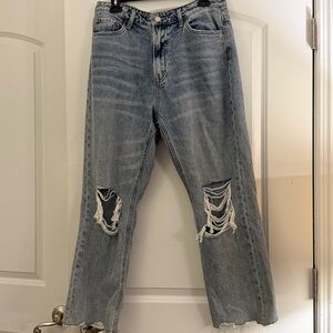 Casual Distressed Boyfriend Jeans in Light Blue